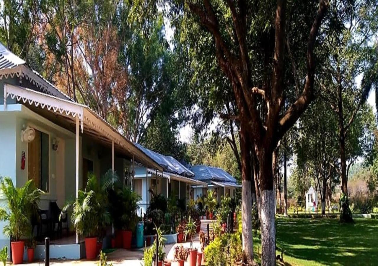 Greendale Resort Pachmarhī エクステリア 写真