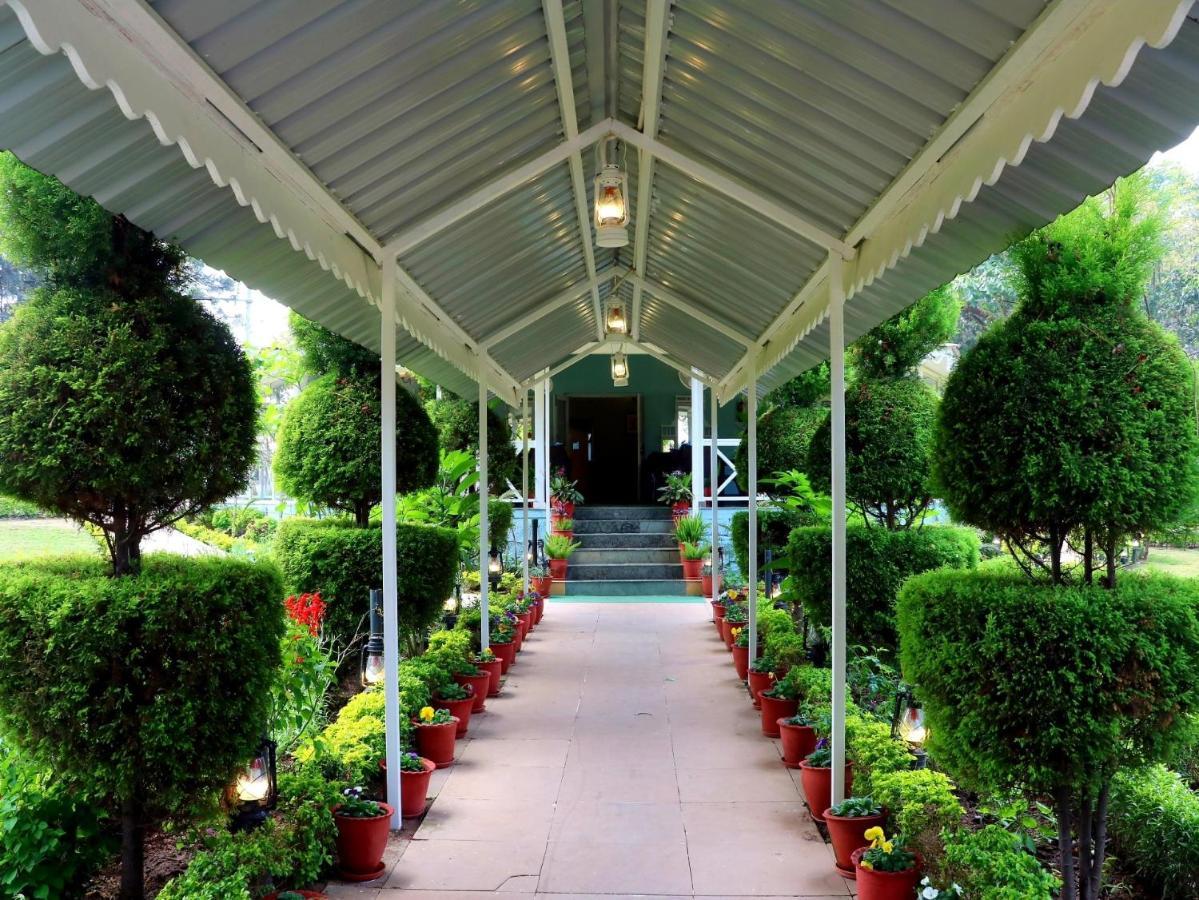 Greendale Resort Pachmarhī エクステリア 写真