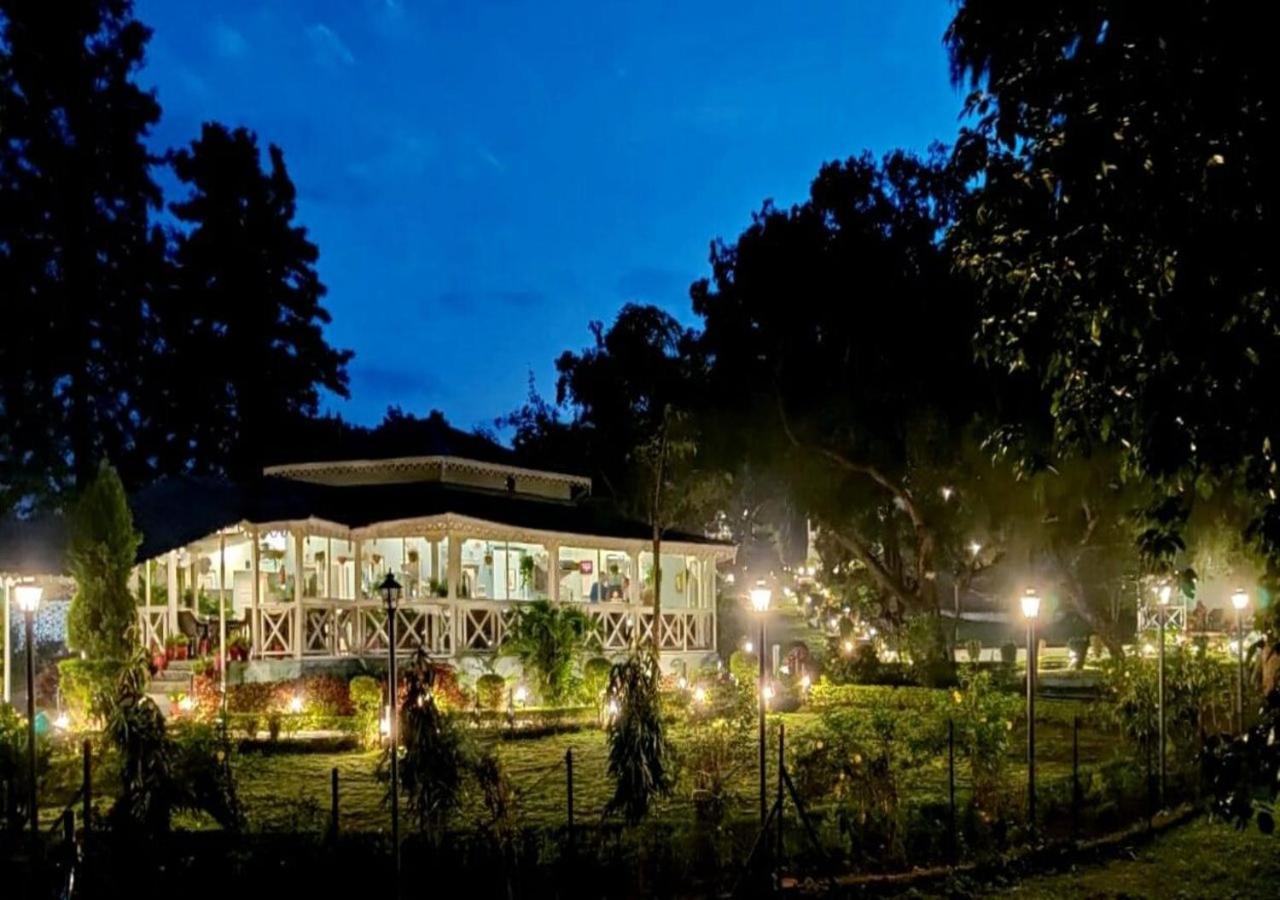 Greendale Resort Pachmarhī エクステリア 写真